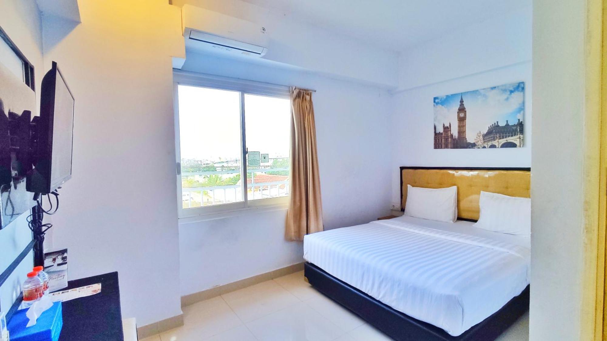 Votel Hotel Charis Tuban Tuban  Zewnętrze zdjęcie