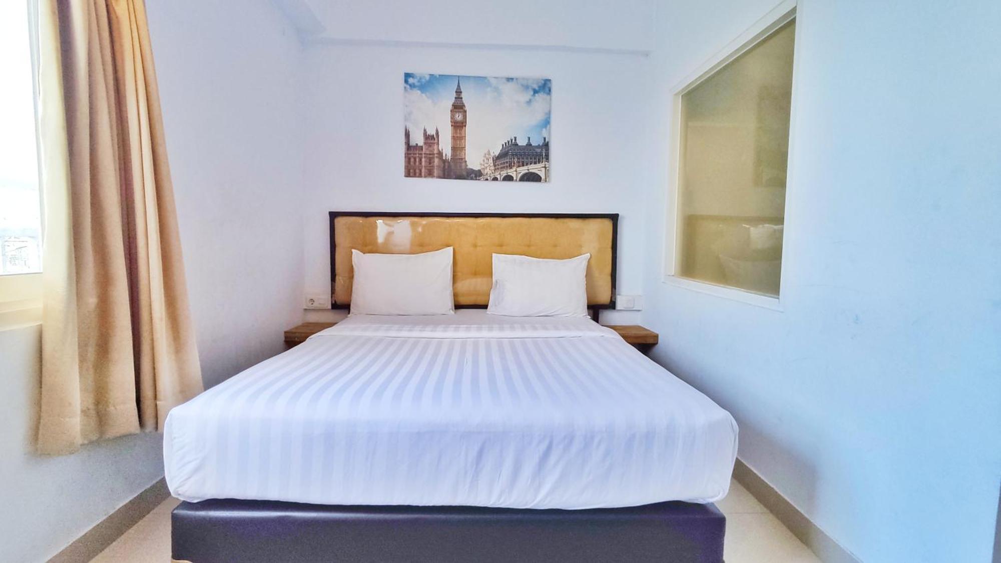 Votel Hotel Charis Tuban Tuban  Zewnętrze zdjęcie